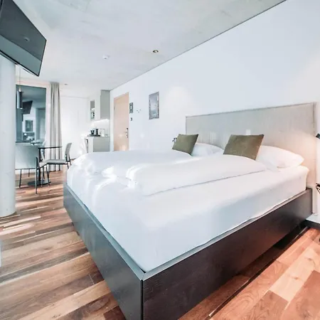 Lägenhetshotell Blackhome South I Contactless Check-in 4*