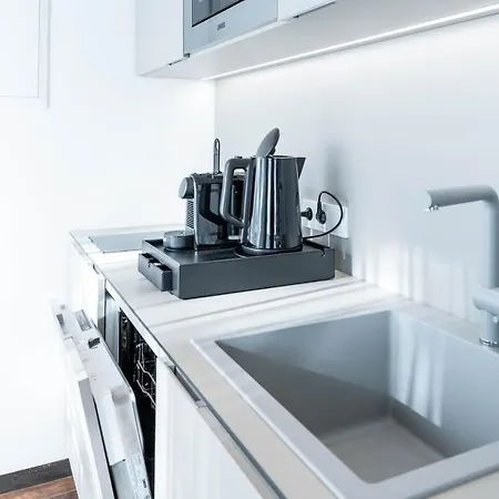 Blackhome South I Contactless Check-in 4* 因斯布鲁克