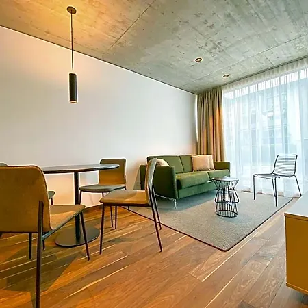 Blackhome South I Contactless Check-in Aparthotel Innsbruck