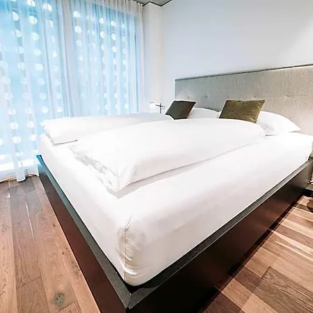 Апарт-отель Blackhome South I Contactless Check-in 4*