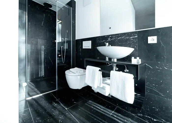 Blackhome South I Contactless Check-in 4*