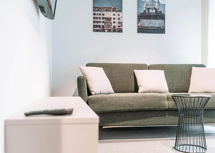 Blackhome South I Contactless Check-in Інсбрук